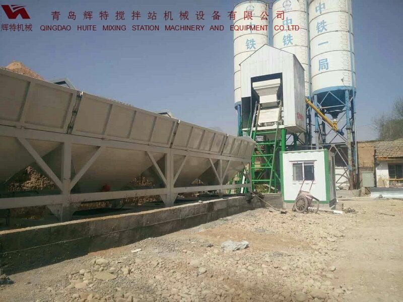 輝特?cái)嚢枵?0站采用計(jì)算機(jī)加儀表的控制系統(tǒng)，計(jì)算速度快