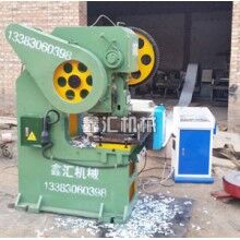 三維扣板機(jī)設(shè)備是如何生產(chǎn)的及其選擇方法