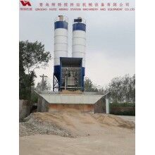 輝特混凝土攪拌站HZS50攪拌性能強，攪拌均勻、迅速，生產(chǎn)效率高