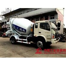 混凝土攪拌運(yùn)輸車3立方，液壓驅(qū)動(dòng)，風(fēng)冷式散熱器